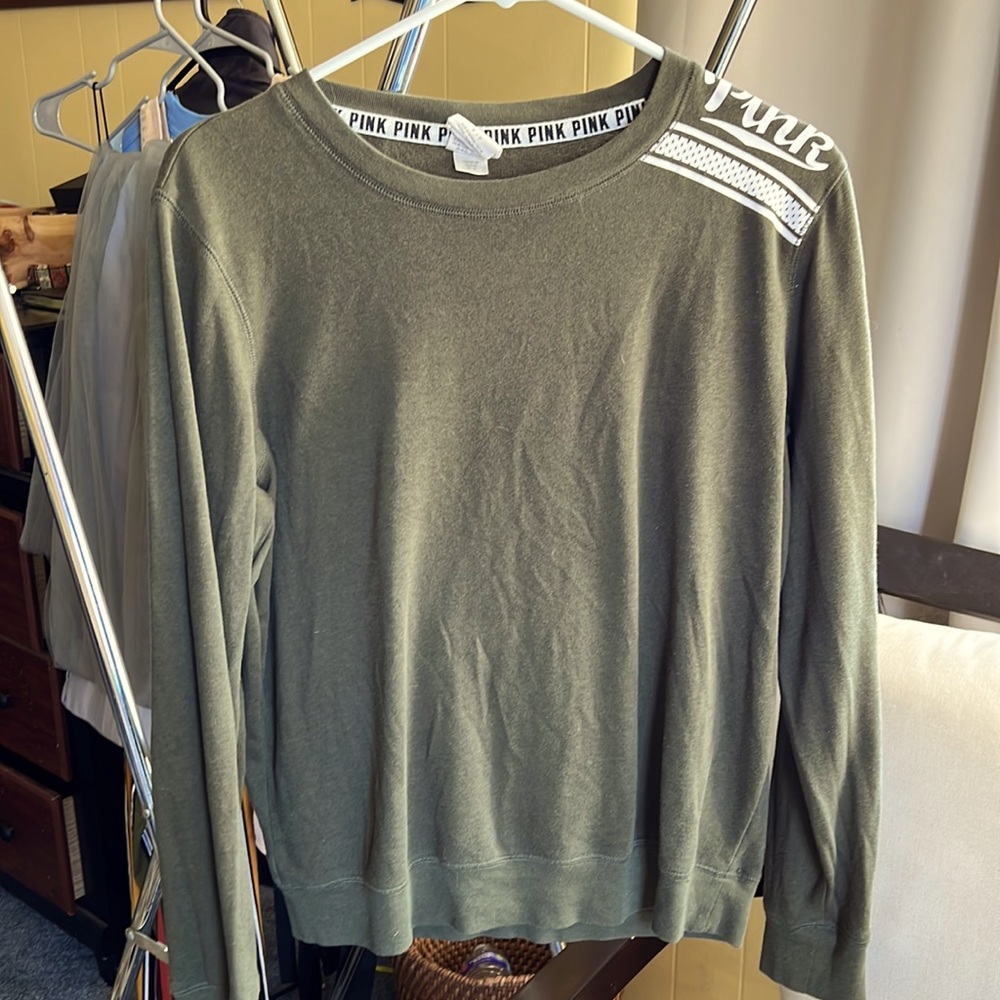 Victoria’s Secret PINK sz S Olive sweatshirt